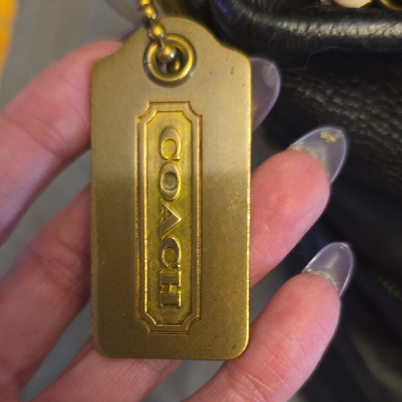 Coach Black Leather Shoulder Hobo Bag No. E0993-70189 - Picture 3 of 17